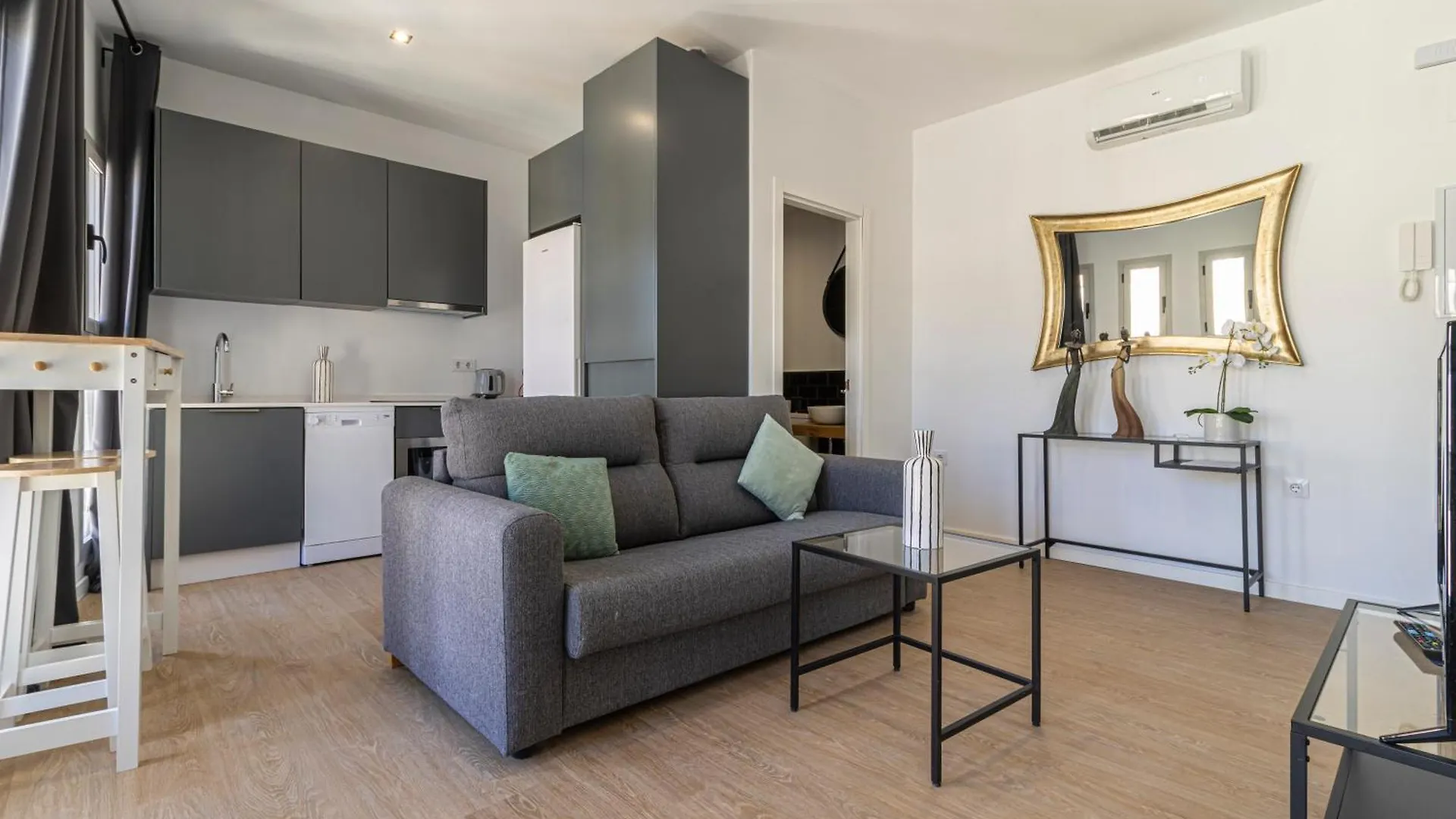 Allo Apartments Santa Maria I Centro 1 Habitacion contacts